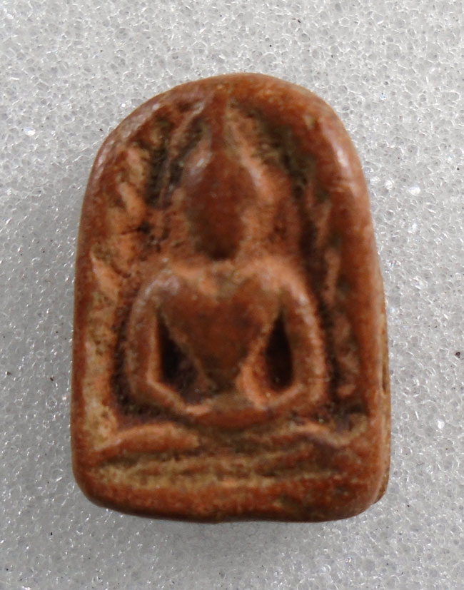 20บาท...พระซุ้มกอ เนื้อดิน ไม่ทราบที่ ///G842