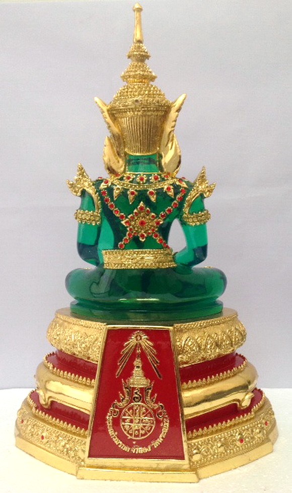 พระบูชาพระแก้วมรกต วัดพระศรีฯ วัดพระแก้ว ปี2540..ปิดทองเคแท้ หน้าตัก5นิ้ว สูง12นิ้ว