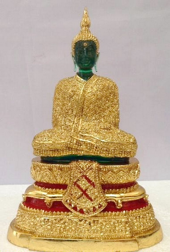 พระบูชาพระแก้วมรกต วัดพระศรีฯ วัดพระแก้ว ปี2540..ปิดทองเคแท้ หน้าตัก5นิ้ว สูง12นิ้ว