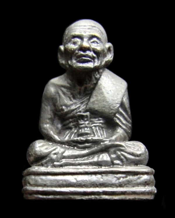 หลวงพ่อทวด พิมพ์เบตง 101 ปี อาจารย์ทิม เนื้อนวะแก่เงิน บรรจุมวลสารปี 97 พร้อมกล่องเดิมจากวัด