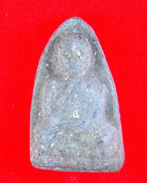 หลวงปู่ทวด วัดช้างไห้ "รุ่นกฐิน ปี2542"...เนื้อว่านฝังเม็ดกระดุม อ.นอง ปลุกเสก