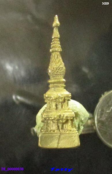 รูปหล่อพระธาตุพนม