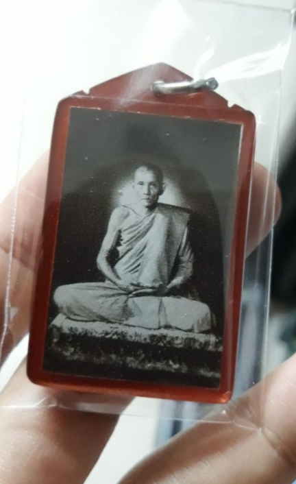 ภาพหลังตะวันหลังปั้มยันต์ดวงแก้วสิวลี ปี 62 หลวงพ่อกวย