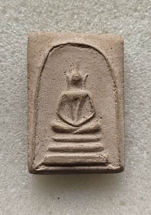 หลวงปู่นาค วัดระฆัง พิมพ์เทวดา สวยเดิมๆ นิยมครับ หายากแล้วครับ