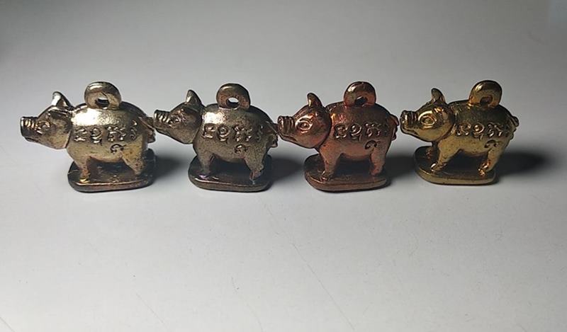 เคาะเดียวแดงหมูมหาปราบชุดกรรมการ ปี 55