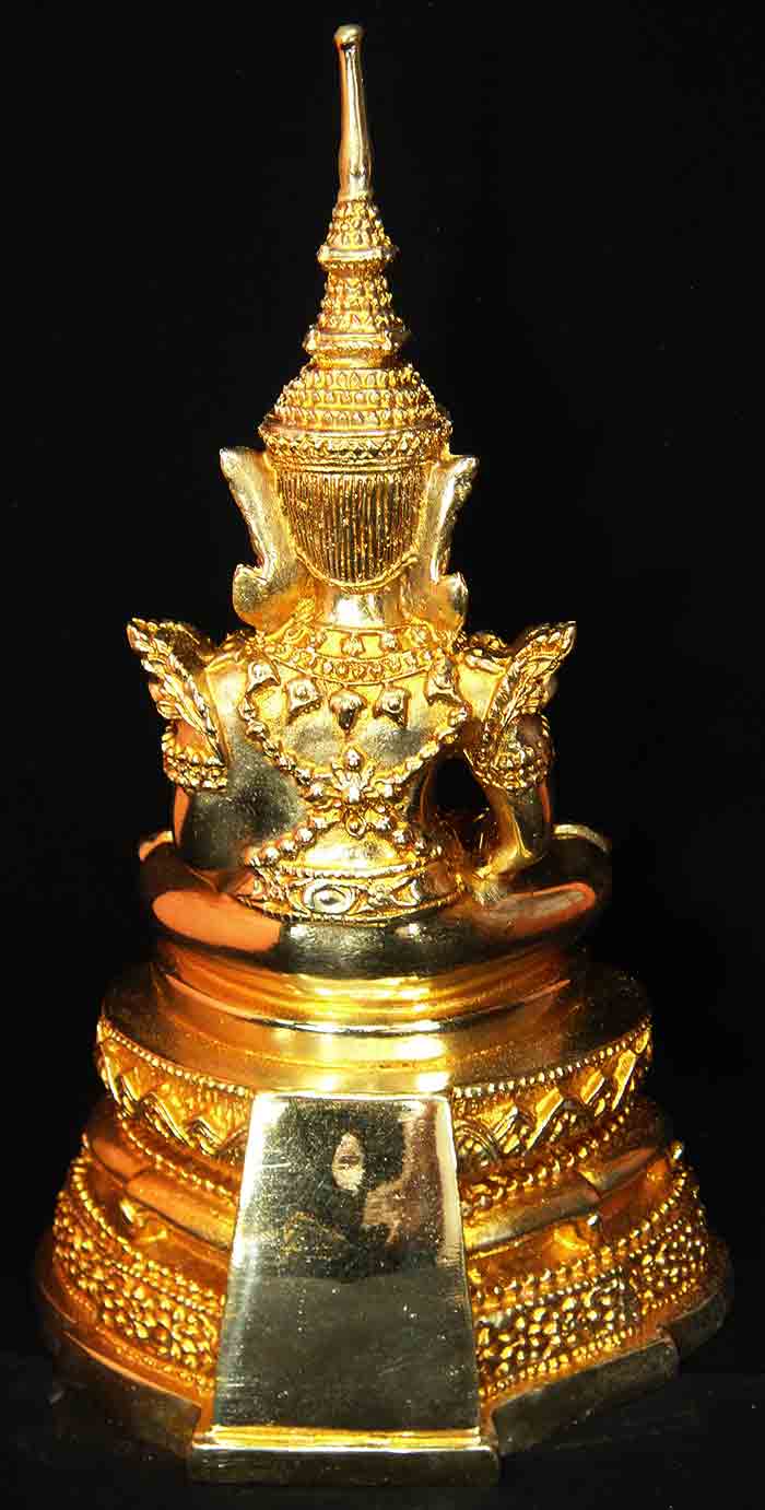 พระพุทธรูปทรงเครื่องจักรพรรดิ์ เนื้อทองเหลืองขัดมัน ปางสมาธิ