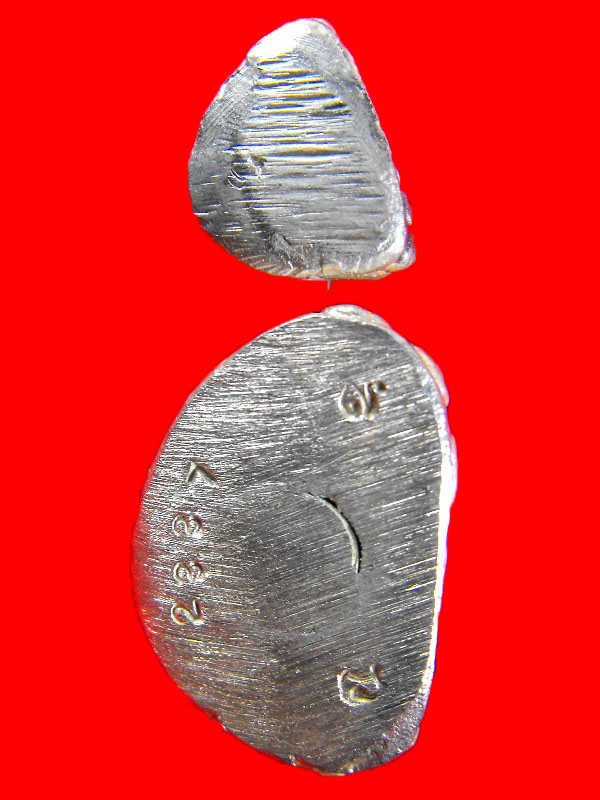 หลวงพ่อทวด(กริ่งลอยองค์) วัดช้างไห้ "รุ่นสร้างอุโบสถวัดทรายขาว ปี2537"..เนื้อเงิน