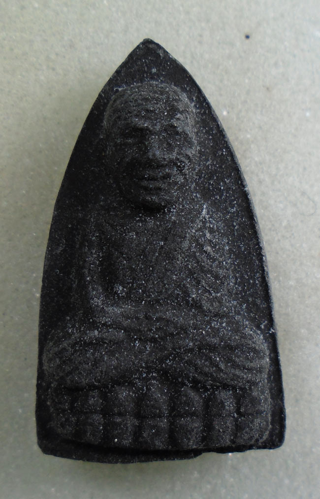 20บาท...พระหลวงปู่ทวด เนื้อว่าน ไม่ทราบวัดที่ออก ///H185