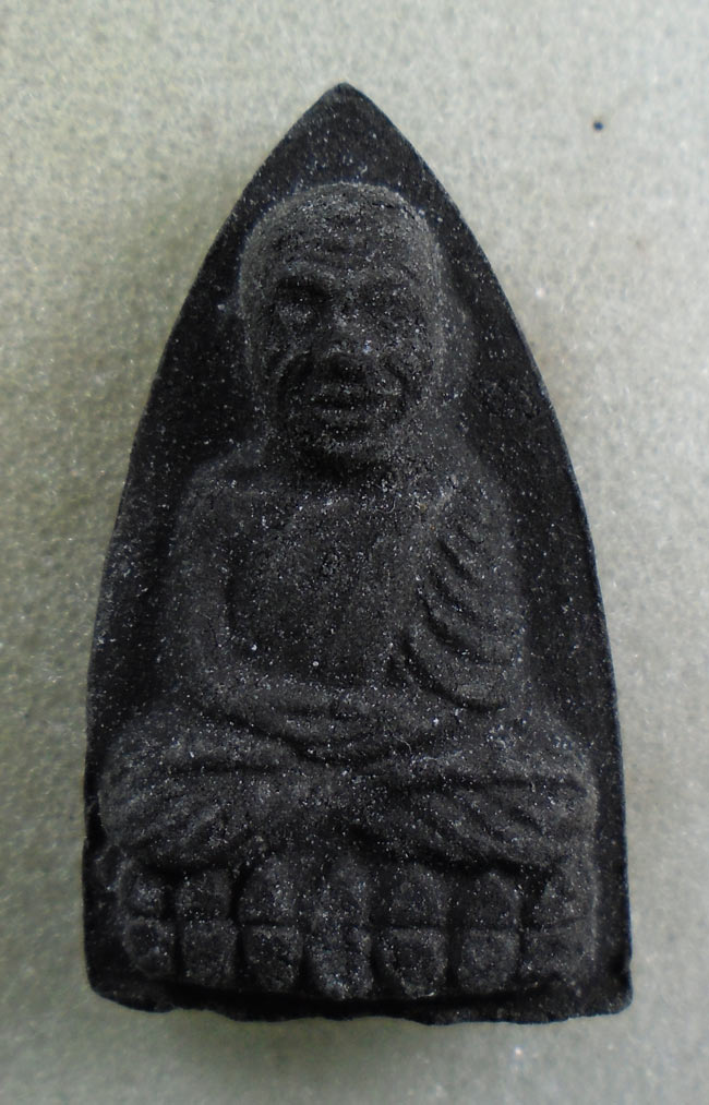 20บาท...พระหลวงปู่ทวด เนื้อว่าน ไม่ทราบวัดที่ออก ///H186