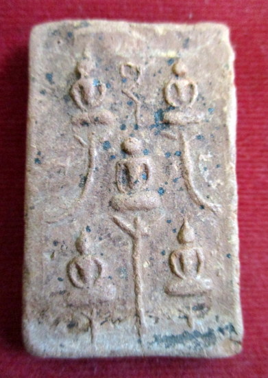 พระเจ้าห้าพระองค์ พิมพ์แข้งหมอน หลวงพ่อเงืน วัดบางคลาน พิจิตร