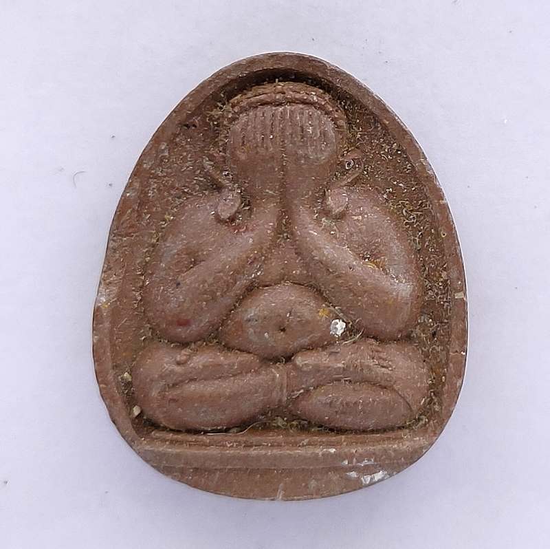 พระผงปิดตาหลวงพ่อแม้น เมตตามหานิยม รุ่น 1 วัดกลางวรวิหาร จ.สมุทรปราการ ปี 2529