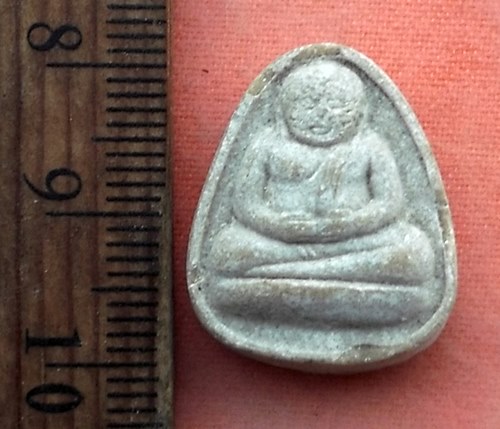 1เริ่ม 10 บาท กับ พระเนื้อผง หลวงปู่โต๊ะ  …A144