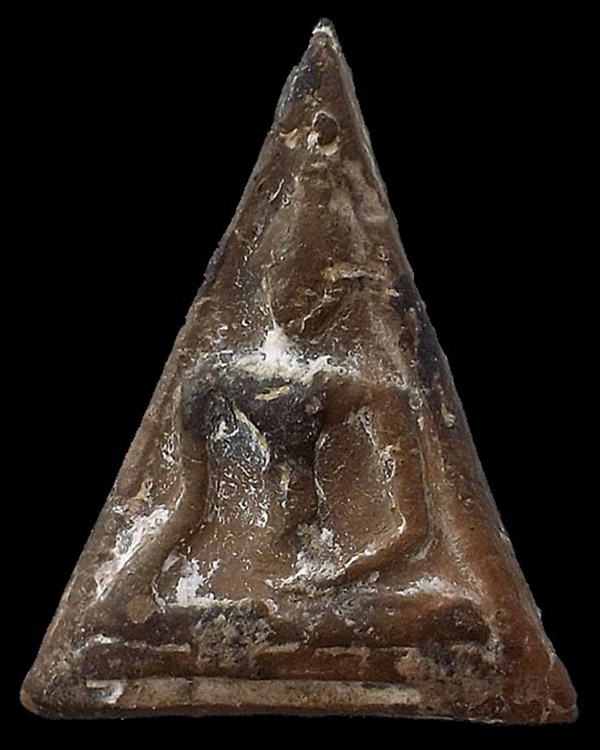 พระนางแขนอ่อน เนื้อดิน จ.สุโขทัย