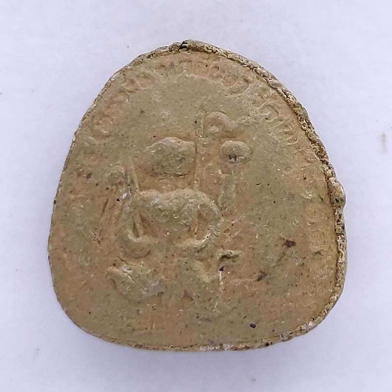 พระผงปิดตาหลวงพ่อเกลี้ยง วัดเนินสุทธาวาส จ.ชลบุรี หลังหนุมาน