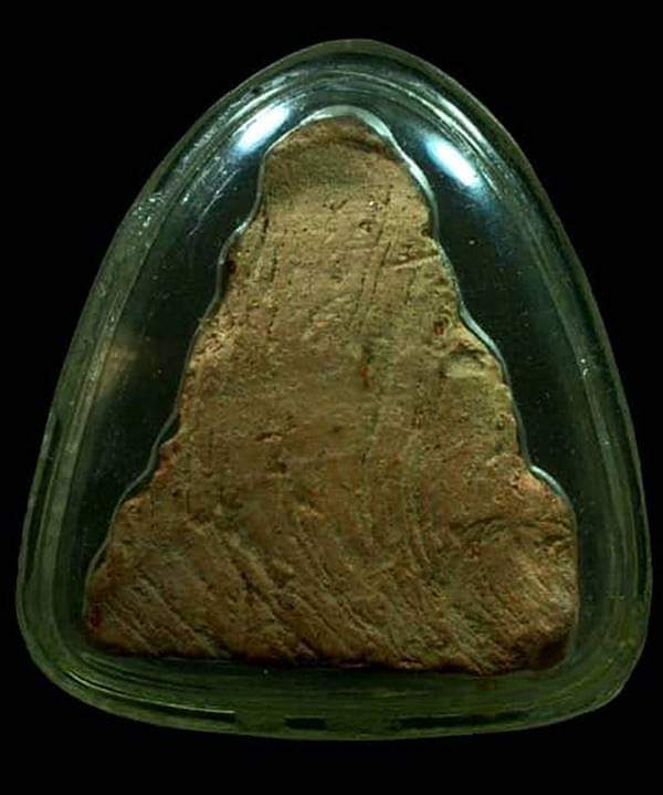 หลวงพ่อโต บางกระทิง สภาพยังสวยมีหน้ามีตาครับ มาพร้อมบัตรรับรองพระแท้การันตีพระครับ