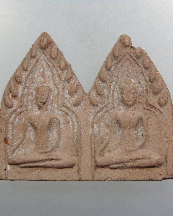 ๒๐ พระขุนแผนพลายคู่ เนื้อดิน ยุคหลัง