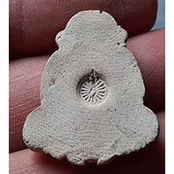 พระปิดตา เนื้อผง ไม่ทราบที่