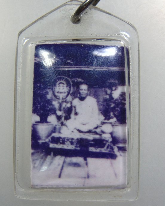๒๐ รูปหลวงพ่อทุย วัดสวนแตง จ สุพรรณบุรี