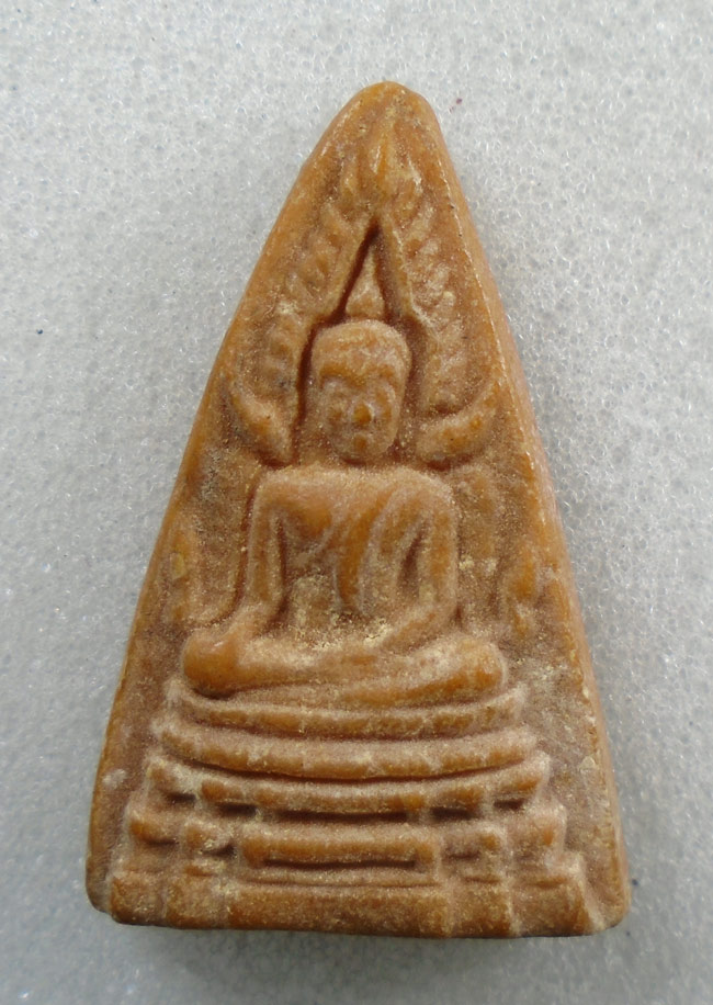 20บาท... พระพุทธชินราช เนื้อผงน้ำมัน ///H413