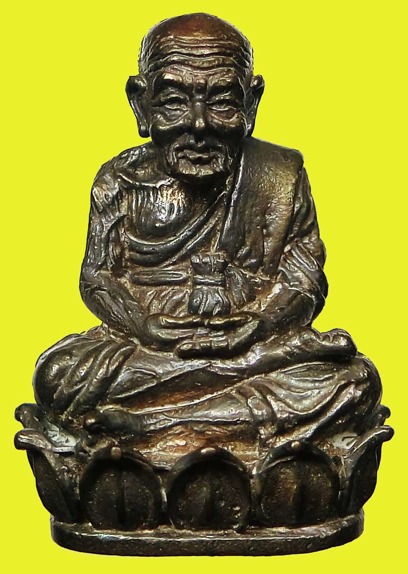 รูปหล่อเศรษฐีใหญ่หลวงปู่ทวด เนื้อนวโลหะหล่อโบราณรุ่นแรก วัดเสมาเมือง หมายเลข 42 ปี 2552