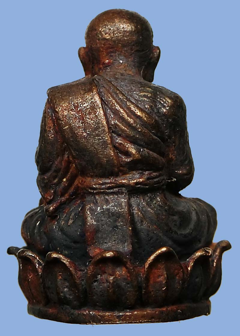 รูปหล่อเศรษฐีใหญ่หลวงปู่ทวด เนื้อทองแดงชนวนหล่อโบราณรุ่นแรก วัดเสมาเมือง หมายเลข 214 ปี 2552