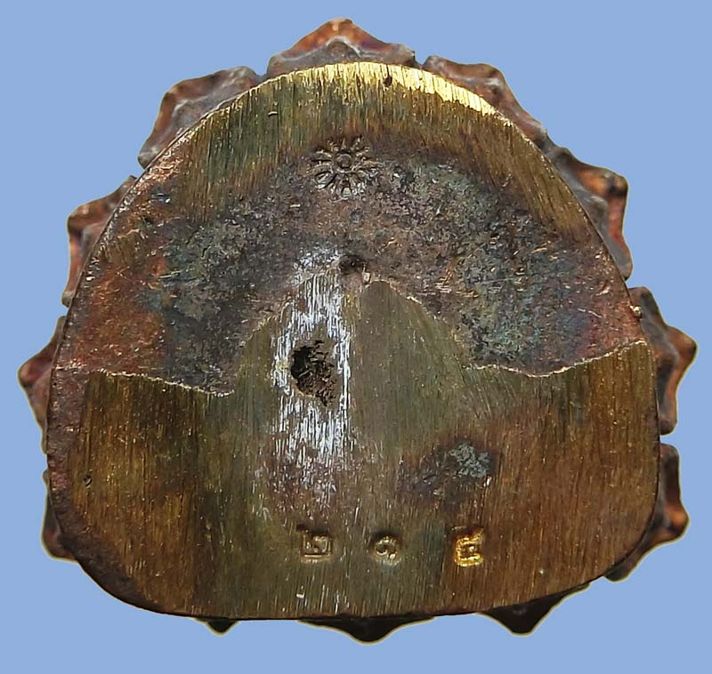 รูปหล่อเศรษฐีใหญ่หลวงปู่ทวด เนื้อทองแดงชนวนหล่อโบราณรุ่นแรก วัดเสมาเมือง หมายเลข 214 ปี 2552