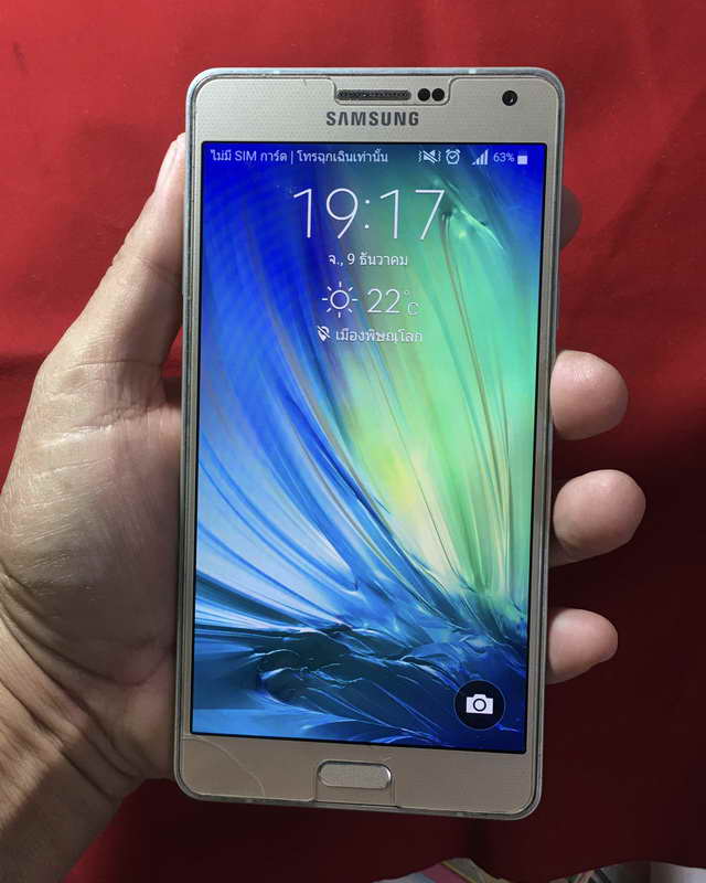 SAMSUNG Galaxy A7 พร้อมอุปกรณ์ครบชุด