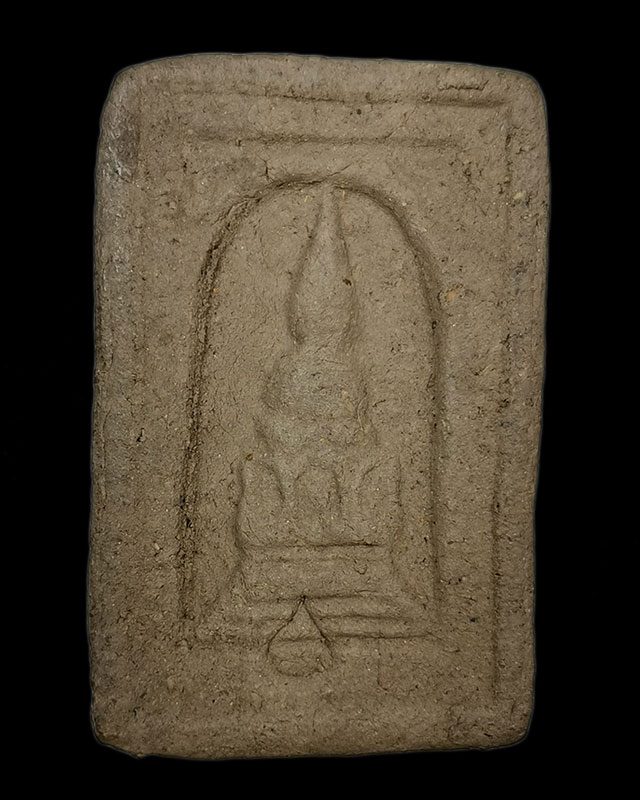 หลวงพ่อทวดพิมพ์สี่เหลี่ยมกลักไม้ขีดไม่ทราบวัด ตอกโค๊ตเม็ดงาด้านหลัง เคาะเดียว