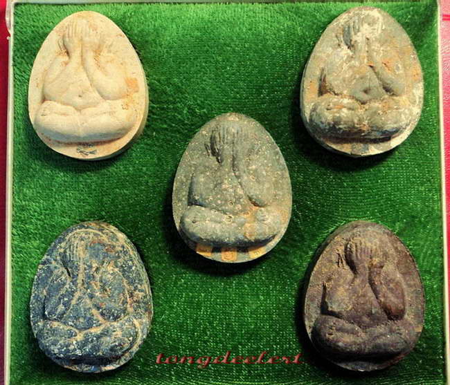 พระปิดตาญสส.จัมโบ้ แช่น้ำมนต์ ชุดกรรมการ สมเด็จพระญาณสังวร สวยมากค่ะ