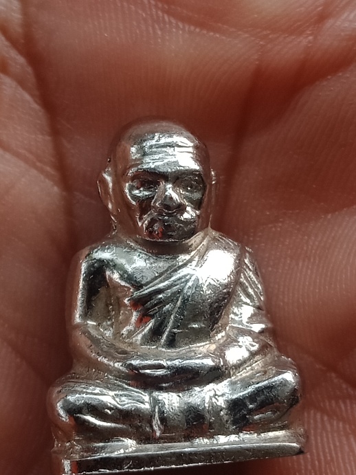 หลวงพ่อเงินหย้ายักษ1ใน500องค์