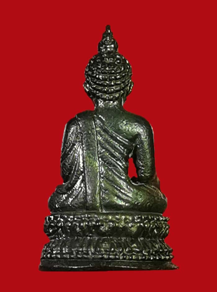 พระชัยวัฒน์กรมหลวงชุมพร วัดเขตอุดมศักดิ์ ปี 45 เนื้อนวะ ราชสกุลอาภากรจัดสร้าง ขุนพันธ์ ฯ ประทานฝ่าย