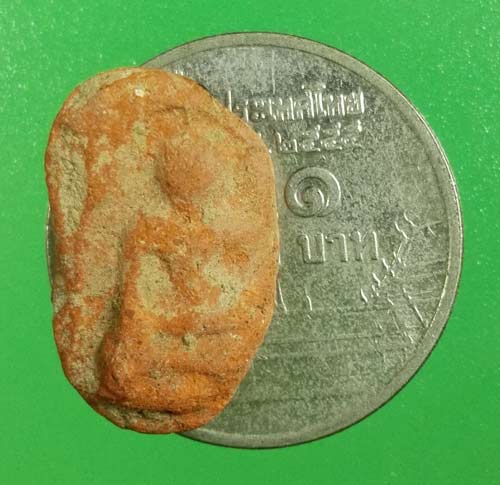 พระลูกกำแพง กรุเตาทุเรียง สุโขทัย เนื้อจัดๆ