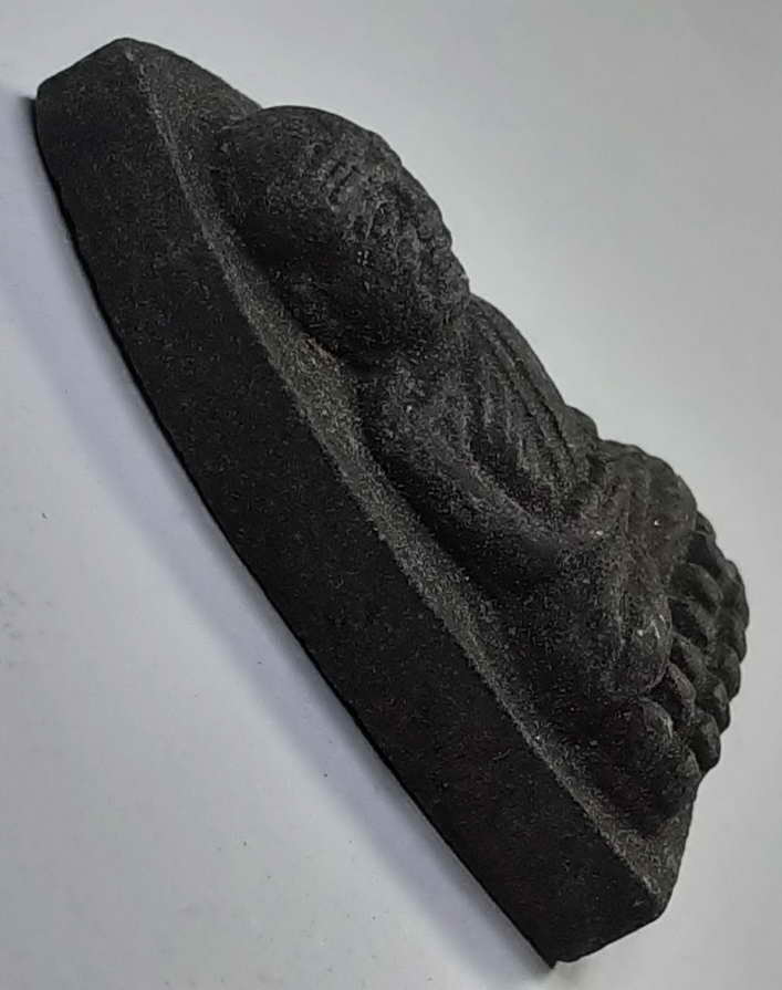 30 บาท พระผงหลวงปู่ทวดวัดช้างให้  BOX 5