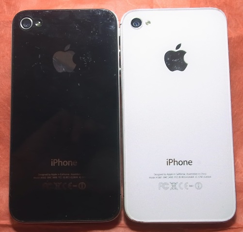โทรศัพท์  iPhone 4  และ  iPhone 4S