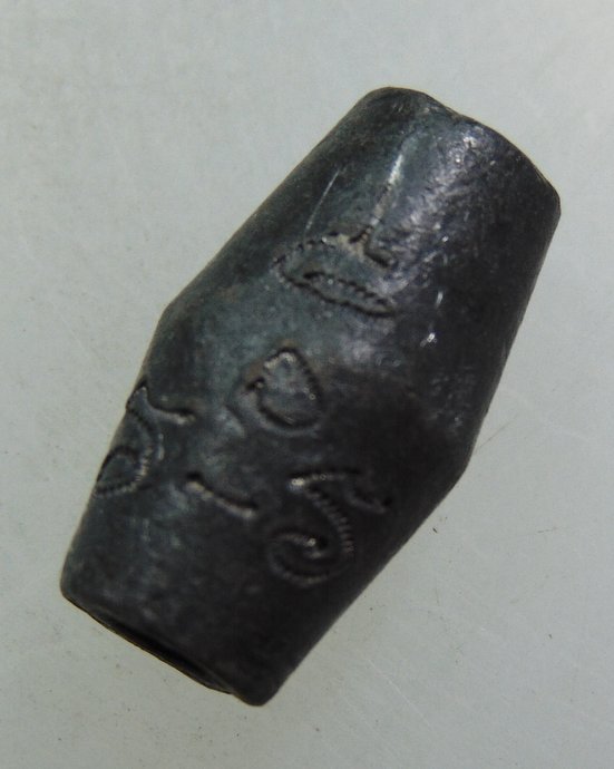 ๒๐ ลูกสะกดเนื้อตะกั่ว