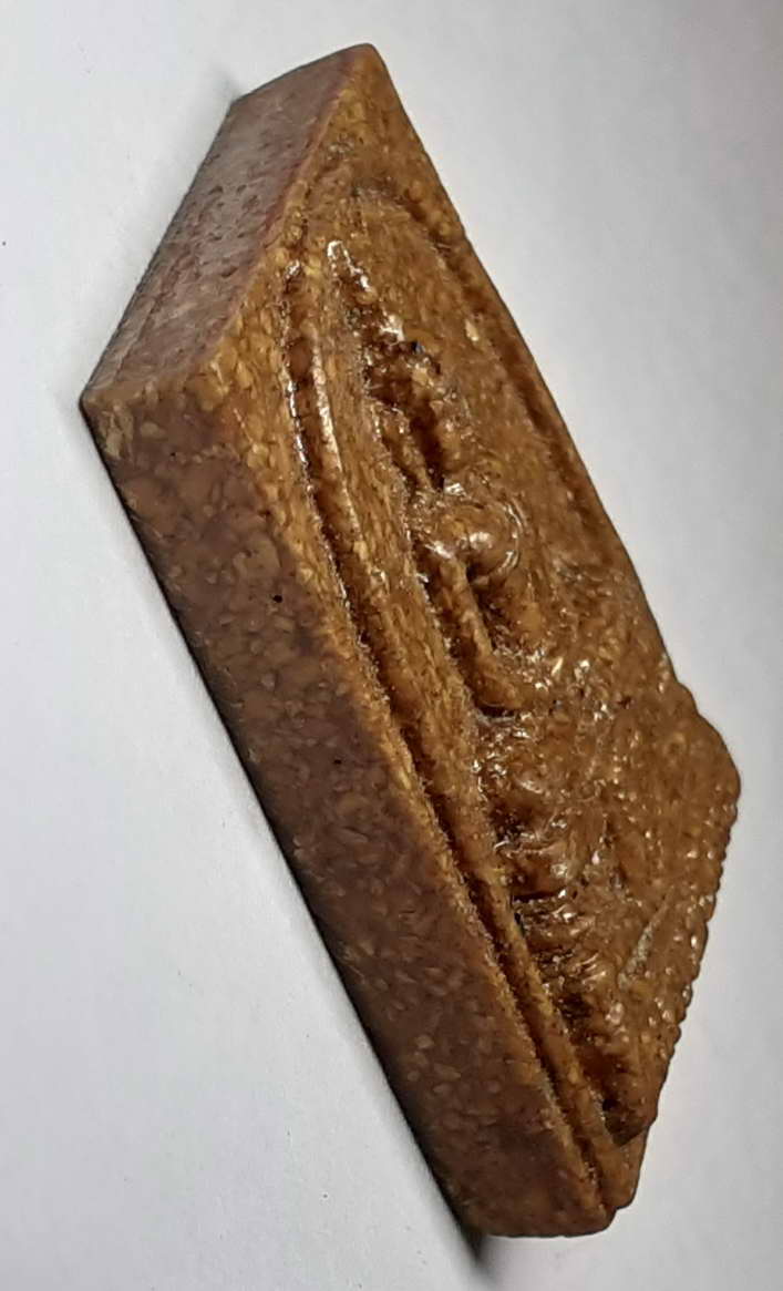 40 บาท สีด้านหายากครับ หลวงพ่อโสธรเนื้อกระเบื้องหลังคาโบสถ์ หน้าพระประธาน 