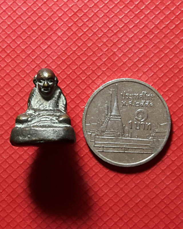 หลวงพ่อเขียนหล่อโบราณพิมพ์ค่อมเล็ก