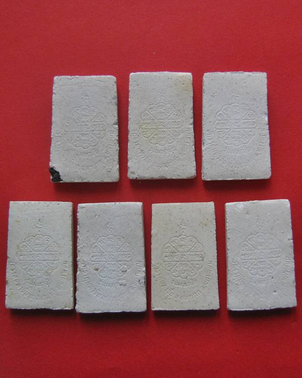 "33 องค์" พระสมเด็จ หลวงปู่คำพันธ์ รุ่นมหาชัย วัดธาตุมหาชัย ปี 2535 