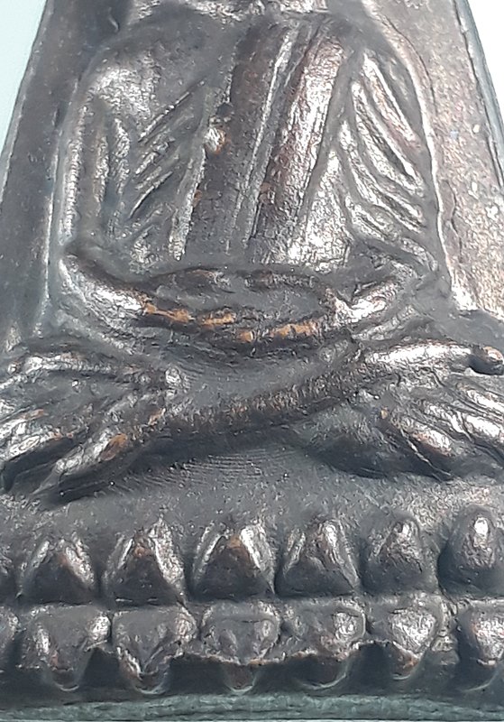 หลวงปู่ทวด ปี2524 นะใหญ่ จีวร 3 เส้น หน้าวงเดือน