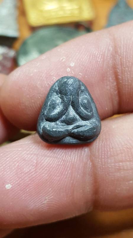 พระปิดตาเนื้อตะกั่ว เก่าไม่ทราบที่