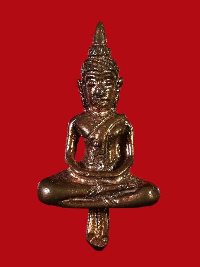 พระยอดธงท่านเจ้าคุณนุ้ย วัดสามแก้ว จ.ชุมพร รุ่นแรก ปี 47 เนื้อทองแดงผิวไฟ แดง ๆ 