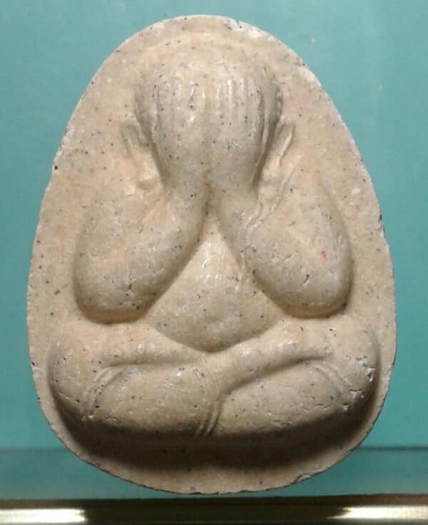 พระปิดตาจัมโบ้หลังพระสิวลี ไม่ทราบที่ เคาะเดียว