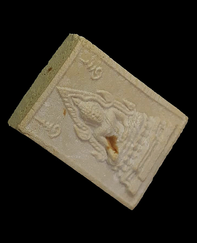 พระคำข้าว (พระมหาลาภ) รุ่น2 หลวงพ่อฤาษีลิงดำ วัดท่าซุง จ.อุทัยธานี ปี2534