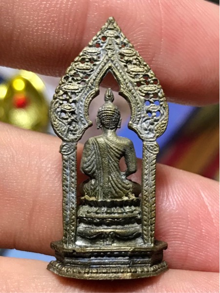 2 องค์ เนื้อเงิน กับ ทองเหลือง พระนิรันตราย วัดนิเวศธรรมประวัติ อยุธยา