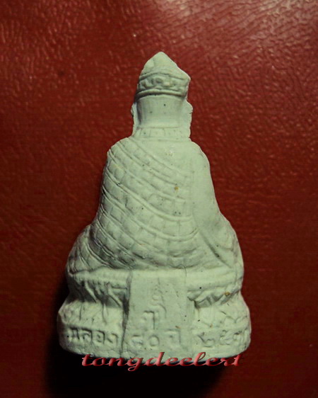 รูปหล่อไต้ฮงกง ญสส. สมเด็จพระญาณสังวร วัดบวร ฉลองอายุ 80 ปีค่ะ