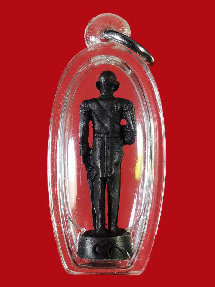 รูปหล่อกรมหลวงชุมพร รุ่นเปิดศาลปากตะโก ปี 19 รุ่นแรก พิมพ์เล็ก องค์ที่ 2