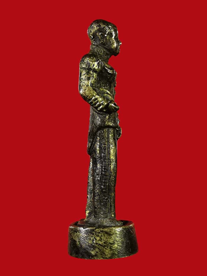 รูปหล่อกรมหลวงชุมพร รุ่นเปิดศาลปากตะโก ปี 19 รุ่นแรก พิมพ์เล็ก องค์ที่ 3