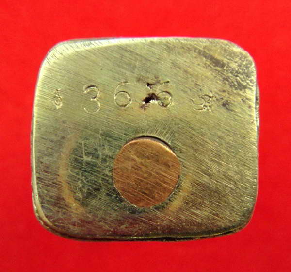 หลวงพ่อทวด พิมพ์เบตง 101 ปี อาจารย์ทิม เนื้ออัลปาก้า บรรจุมวลสารปี 97 กล่องเดิมจากวัด