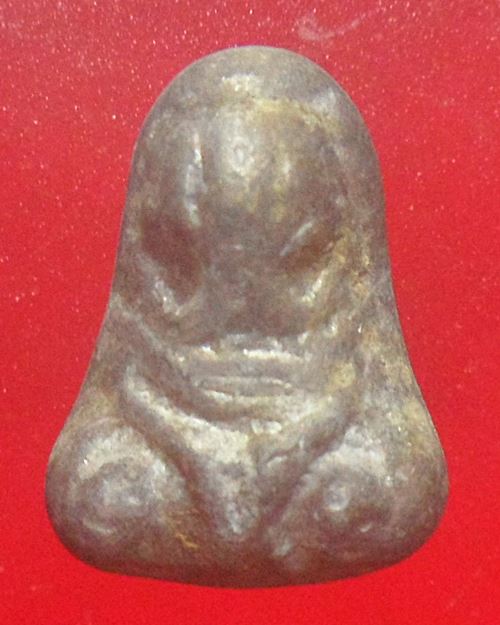 พระปิดตา วัดโคนอน ธนบุรี(หลวงปู่โต๊ะเจ้าพิธี)หลวงพ่อสุด วัดกาหลง หลวงพ่อเงิน ปลุกเสกองค์ที่2