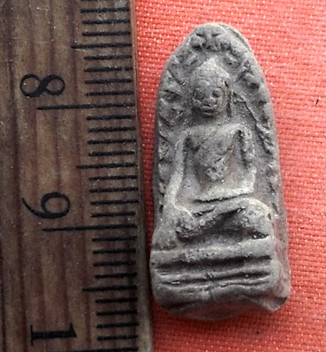 เริ่ม 10 บาท กับ พระรอด เนื้อดิน วัดมหาวัน ลำพูน  …Y883